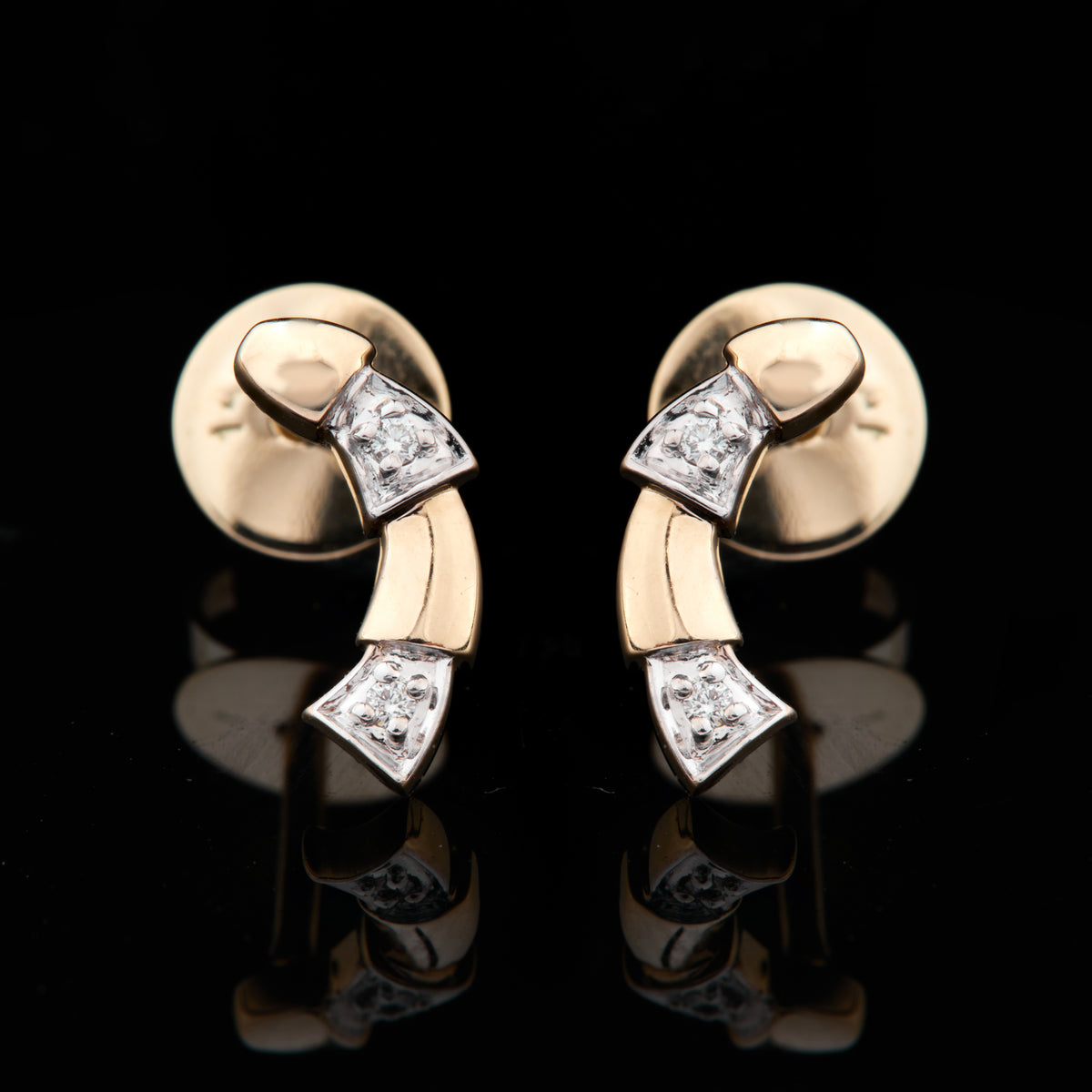 Luxurious Diamond Earrings