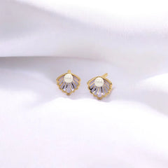 Pearl Shell Stud Earrings